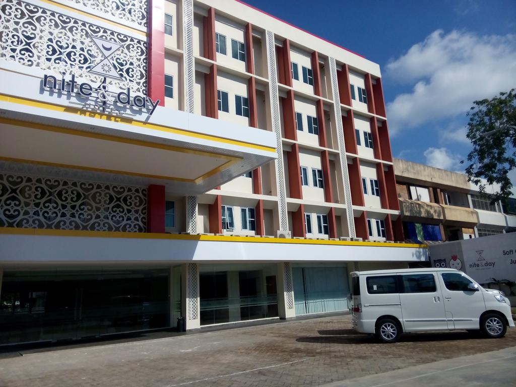Nite And Day Batam Jodoh Square Ξενοδοχείο Εξωτερικό φωτογραφία